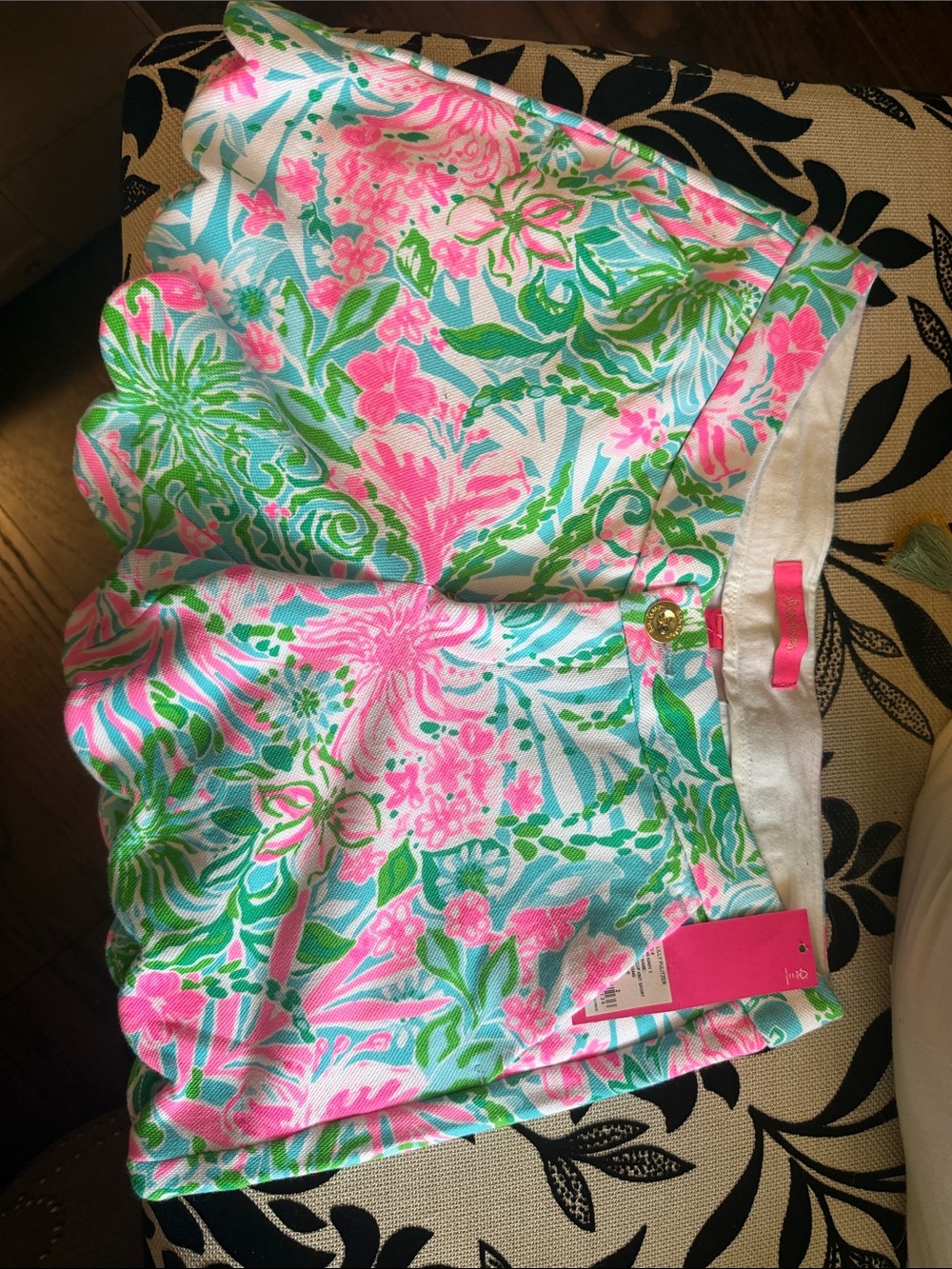 Lilly Pulitzer Floral Buttercup knit short Scalloped amalfi blue Women’s sz 2
